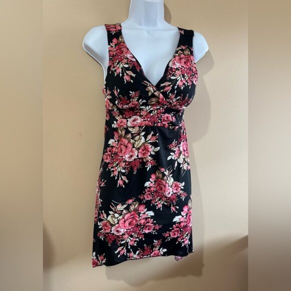 CANDY COUTURE FLORAL SUMMER MINI DRESS ASSYMETRICAL HEM in size medium - Picture 5 of 8